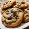 COPYCAT CRUMBL CHOCOLATE CHIP COOKIES