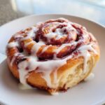 Red Velvet Cinnamon Rolls - Tasty