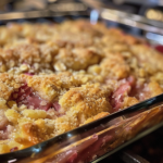 Easy Rhubarb Desert Dump Cakes Recipe
